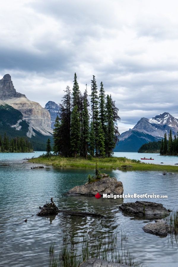 Canoe to Spirit Island's Hall of the Gods